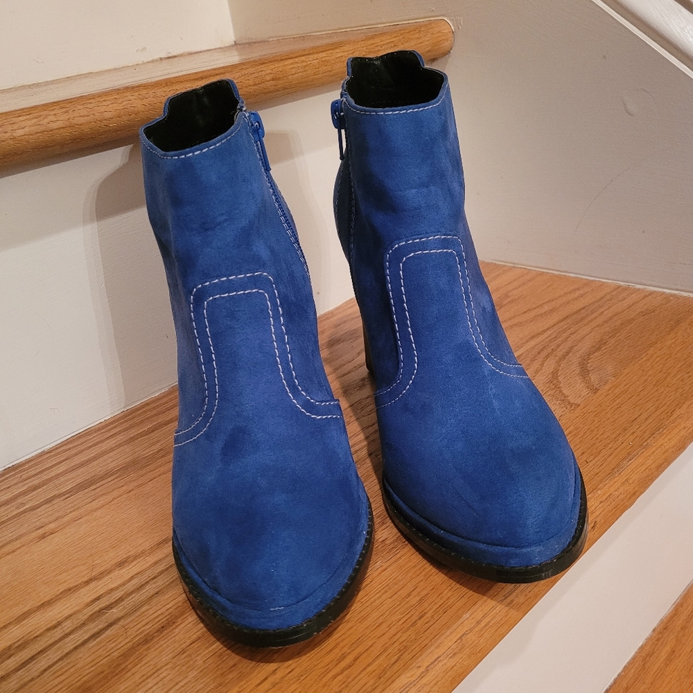 Leila Stone Blue Faux Suede Booties - Picture 2 of 5